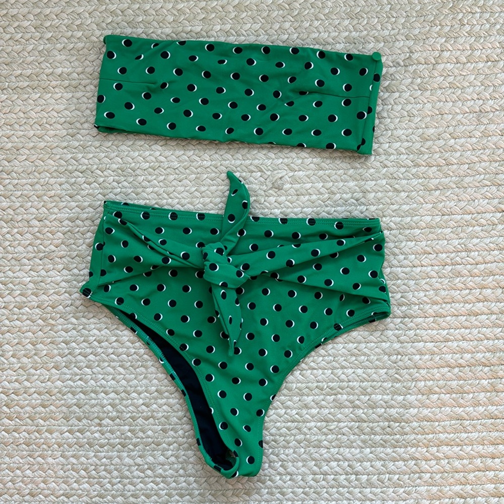 Devon Windsor Swimsuit Set